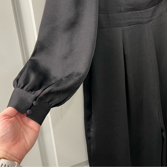 Express One-Shoulder Jumpsuit - Picture 7 of 8